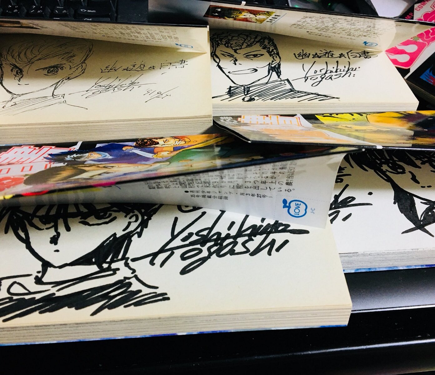 Educational authentic reference image (Eg6dB6bWkAIstPH). — educational authentic (REAL) shikishi reference associated with Yoshihiro Togashi